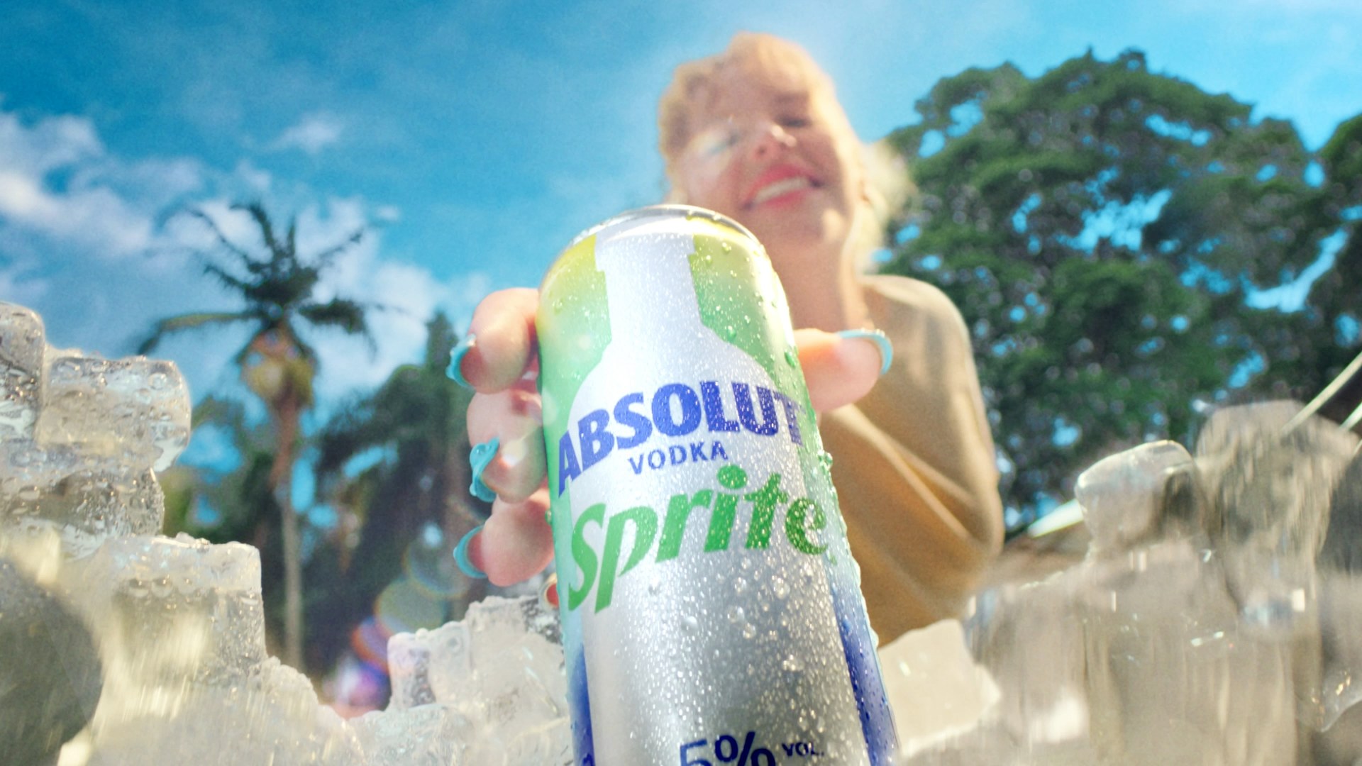 An Absolut Sprite can standing on a glacier of ice cubes, from Grill Glacier by LOBO